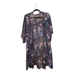 American Eagle Black Floral Short Sleeve Kimono Lace Panels Size L/XL